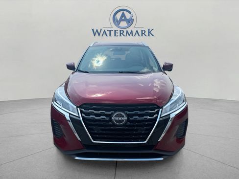 Certified 2024 Nissan Kicks SV FWD image 13