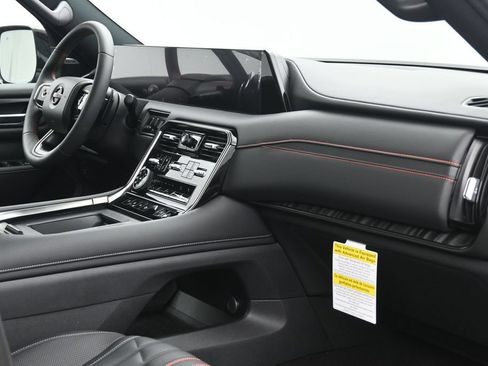 New 2026 Nissan Armada PRO-4X AWD/4WD image 6