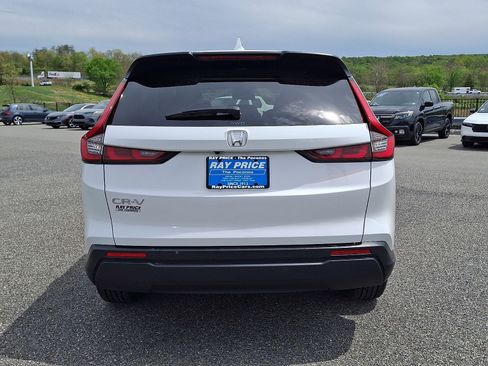 Certified 2024 Honda CR-V EX image 5