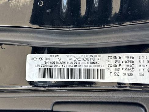 Used 2019 Jeep Grand Cherokee Limited w/ Luxury Group II AWD/4WD image 33