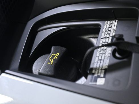 Certified 2025 Porsche 911 GT3 RS image 41