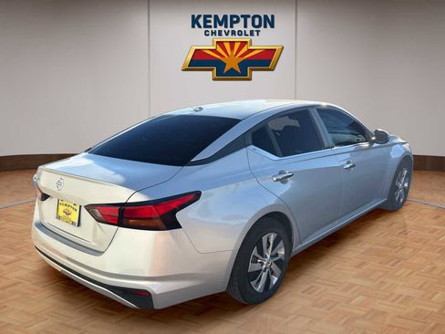 Used 2020 Nissan Altima 2.5 S image 6