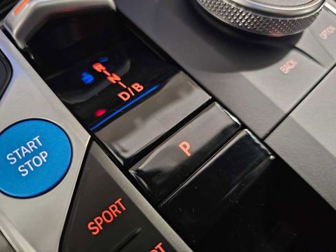 Used 2025 BMW i4 xDrive40i w/ Parking Assistance Package image 24