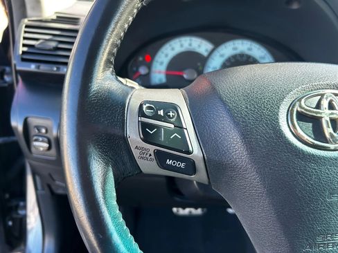 Used 2011 Toyota Camry SE image 12