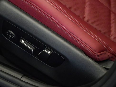 Used 2025 BMW i5 M60 image 29