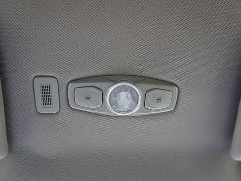 Used 2017 Ford F150 XL w/ Equipment Group 101A Mid AWD/4WD image 15