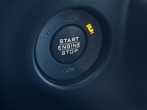 Used 2019 Jeep Wrangler Unlimited Sport S image 45