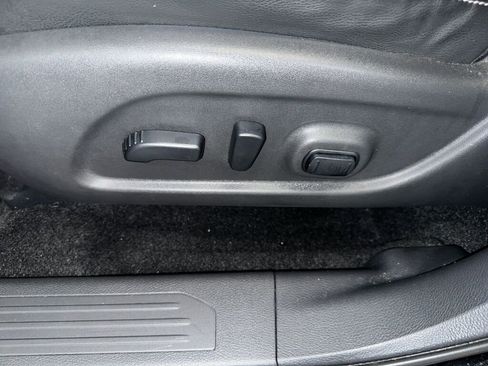Used 2017 Nissan Murano Platinum w/ Platinum Technology Package image 3