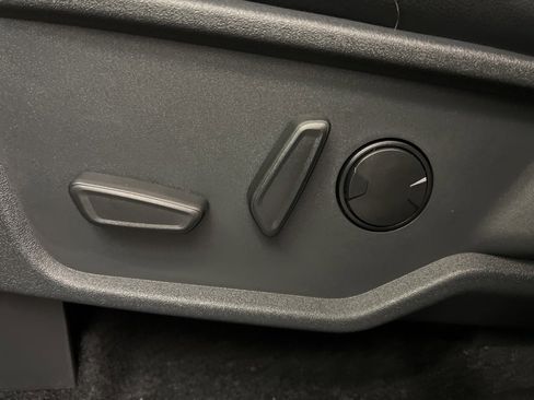 New 2025 Ford Bronco Outer Banks image 29