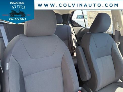 New 2025 Nissan Kicks Play S image 7