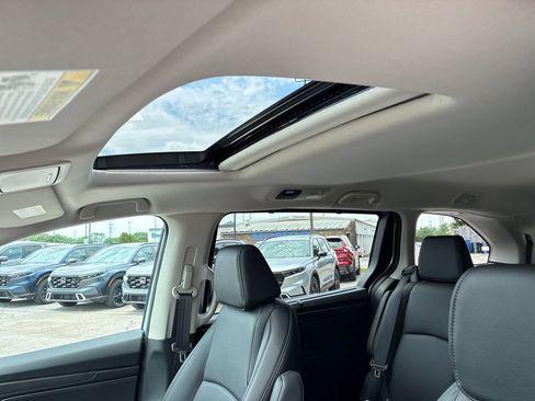 New 2026 Honda Odyssey EX-L image 17