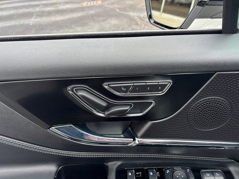 New 2026 Lincoln Corsair Reserve AWD/4WD image 12