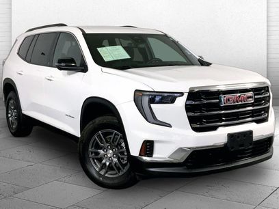 Used 2025 GMC Acadia Elevation