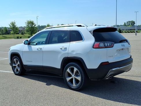 Used 2019 Jeep Cherokee Limited AWD/4WD image 4