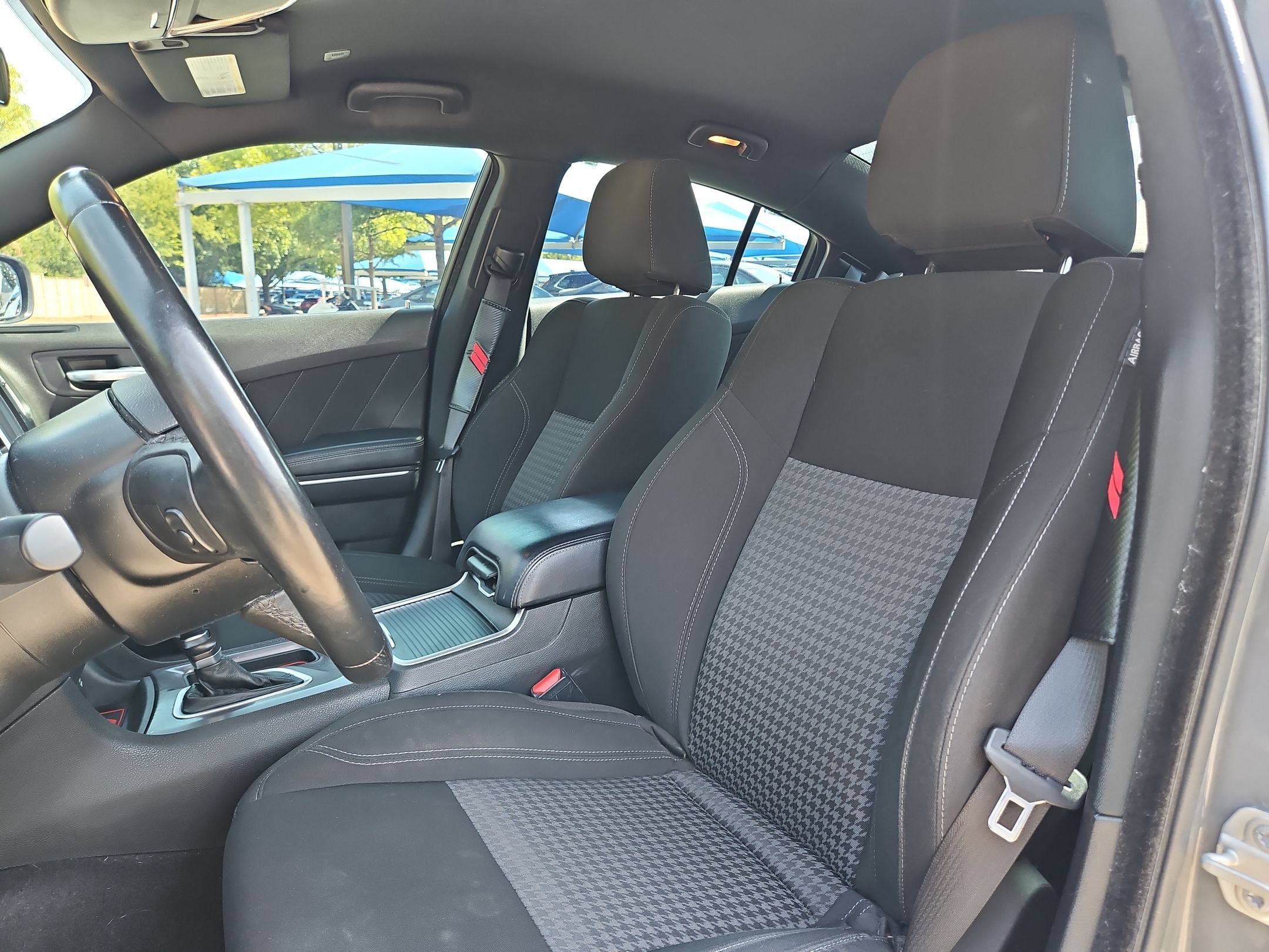 Used 2023 Dodge Charger SXT RWD image 13