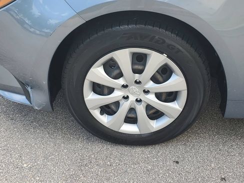 Used 2023 Toyota Corolla LE FWD image 12