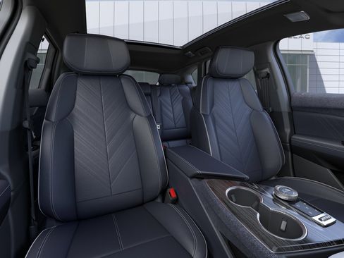 New 2026 Cadillac Optiq Sport 2 w/ LPO, Floor Liner Package AWD/4WD image 46
