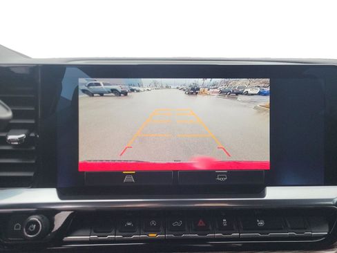 Used 2024 Chevrolet Silverado 1500 LT w/ LPO, Liner Protection Package image 17