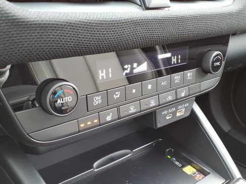 New 2026 Subaru Outback Limited image 12