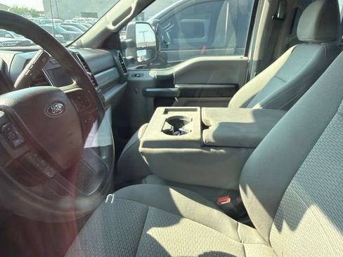 Used 2022 Ford F250 XLT w/ XLT Value Package AWD/4WD image 17