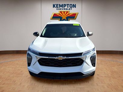 Used 2025 Chevrolet Trax LS