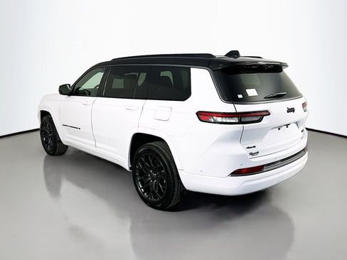 New 2026 Jeep Grand Cherokee L Summit AWD/4WD image 5