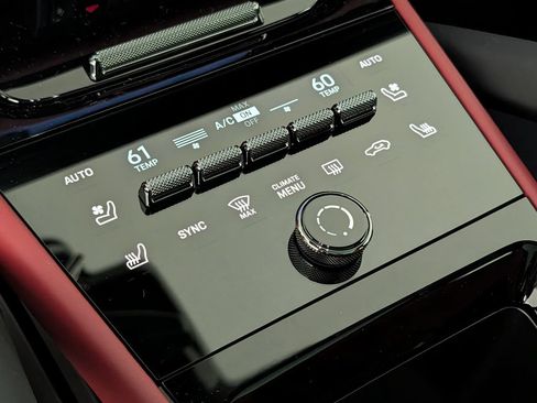 New 2026 Porsche Cayenne GTS AWD/4WD image 34