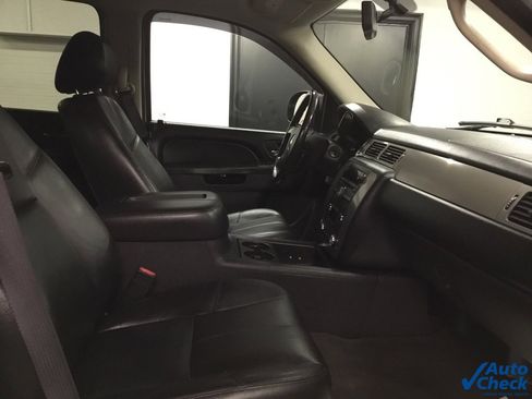 Used 2012 Chevrolet Avalanche LT w/ Suspension Package, Off-Road image 37