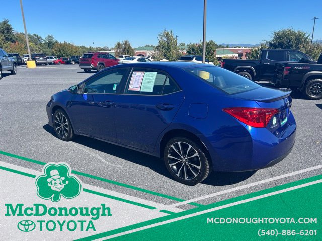 Used 2017 Toyota Corolla SE w/ Carpet Mat Package (TMS) FWD image 2