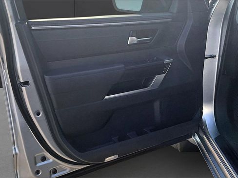 Used 2024 Toyota Tundra Platinum image 16