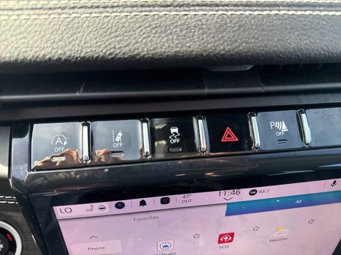 Used 2023 Jeep Grand Cherokee L Limited w/ Black Appearance Package image 57