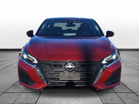 Used 2023 Nissan Altima 2.5 SL image 2