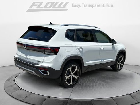 New 2026 Volkswagen Taos SEL AWD/4WD image 7