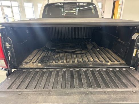Used 2023 Toyota Tacoma SR5 w/ Technology Package image 10