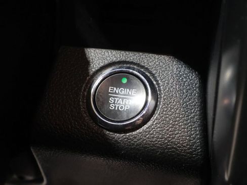 Used 2020 Ford F150 Lariat w/ Equipment Group 502A Luxury AWD/4WD image 26