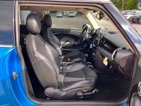 Used 2011 MINI Cooper S FWD image 10