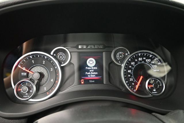New 2026 RAM 2500 Tradesman AWD/4WD image 13