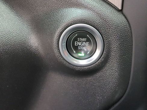 Used 2022 GMC Sierra 1500 Denali w/ Denali Premium Package image 18