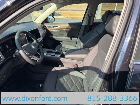 New 2026 Volkswagen Atlas SE image 9