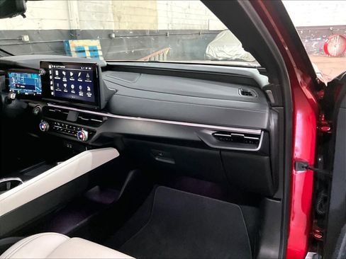 Used 2024 Acura ZDX Type S image 18