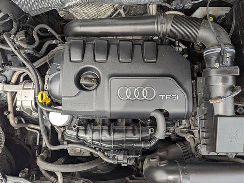 Used 2018 Audi Q3 2.0T Premium w/ Convenience Package FWD image 23