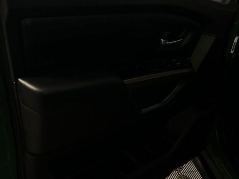 Used 2024 Nissan Titan SV w/ SV Bronze Edition Package image 19