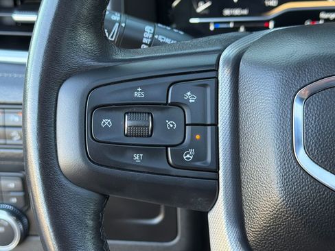 Used 2022 GMC Yukon Denali image 37