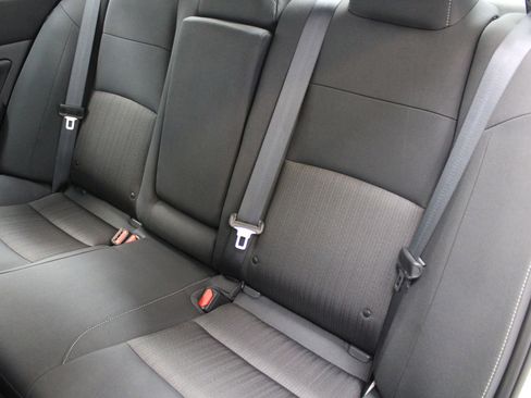 Used 2025 Nissan Altima 2.5 S FWD image 18