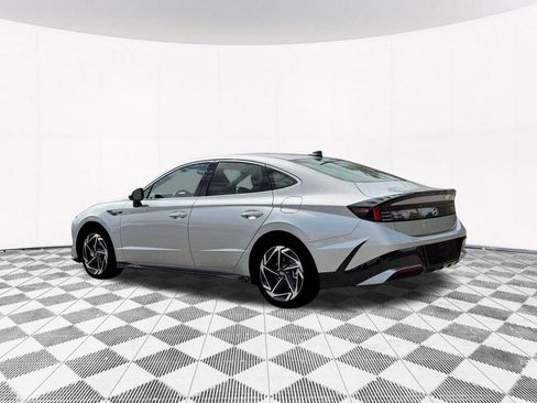 New 2026 Hyundai Sonata SEL FWD image 6