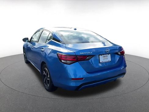 Used 2025 Nissan Sentra SV image 11