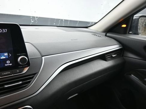 Used 2025 Nissan Altima 2.5 SR FWD image 20