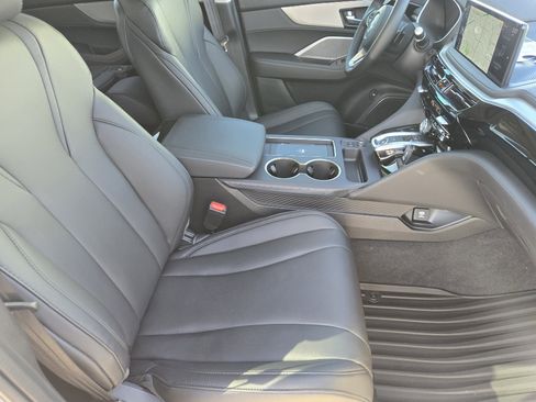 Certified 2026 Acura MDX SH-AWD image 21