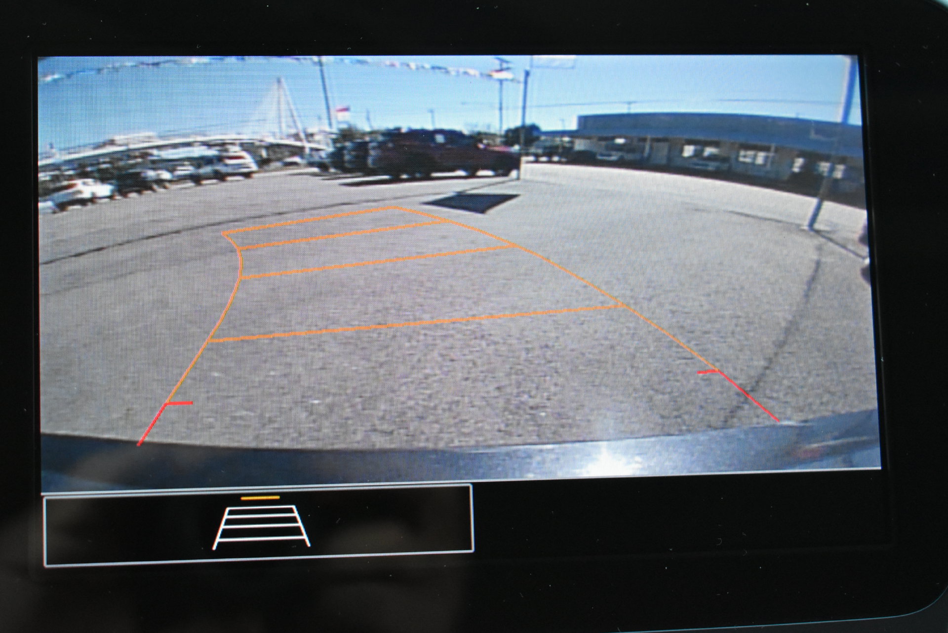 Used 2022 Chevrolet Malibu LS FWD image 26