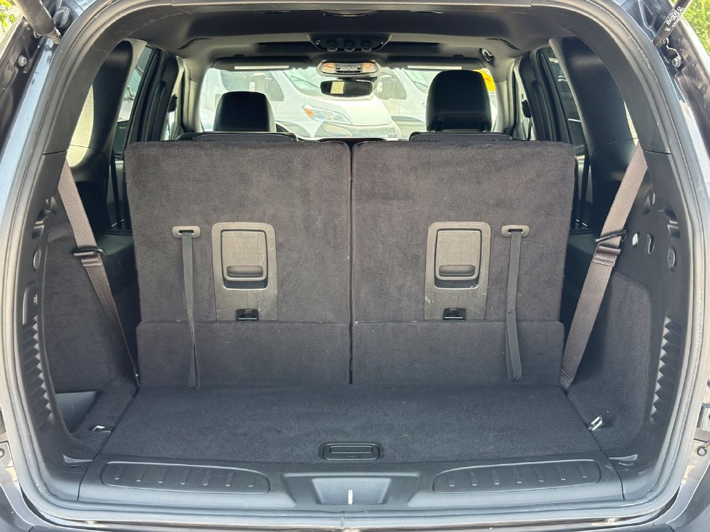 Used 2024 Dodge Durango GT RWD image 18